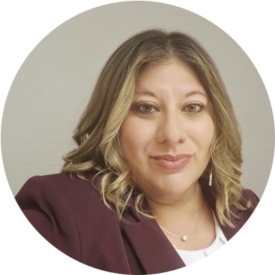 Headshot photo of Stephanie Lopez
