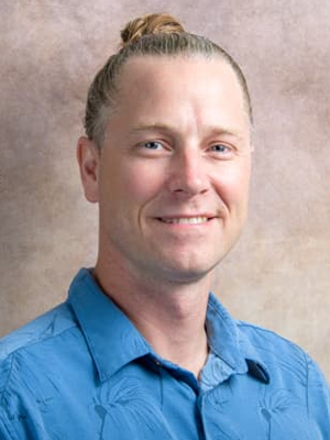 Dr. Pete van Hengstum